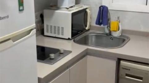 Study to rent in Calle Esperanza de Triana, 50, Triana Este, Sevilla - image 3 Photo 3 of Study to rent in Calle Esperanza de Triana, 50, Triana Este, Sevilla