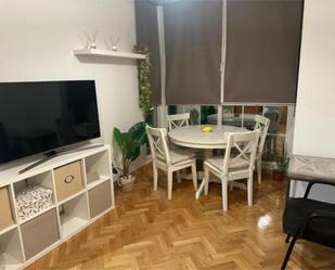 Dining room of Flat to rent in  Madrid Capital  with Heating, Private garden and Storage room