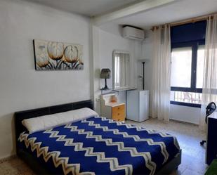 Bedroom of Flat to share in Alicante / Alacant  with Air Conditioner, Heating and Furnished