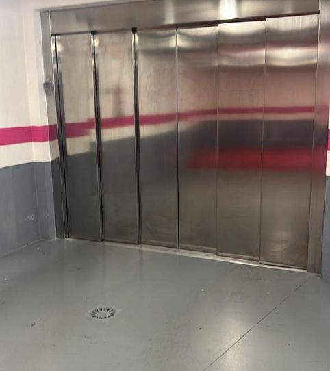 Foto 2 von Garage zur Miete in Calle Tinte, 32, Carretas - Pajarita, Albacete Capital