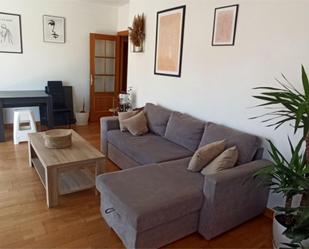 Living room of Flat to rent in Burgo de Osma - Ciudad de Osma  with Heating, Parquet flooring and Furnished