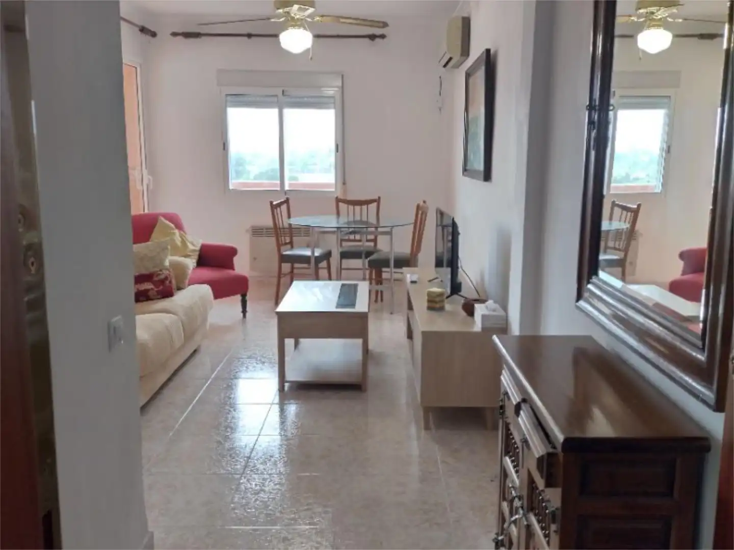 Living room of Flat for share in Alicante / Alacant