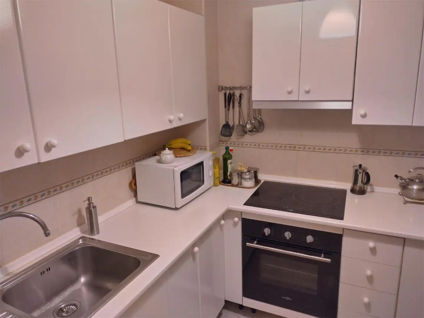 Kitchen of Flat for share in Alicante / Alacant