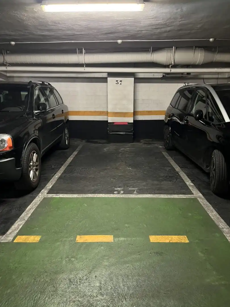Garaje de alquiler en Ibáñez de Bilbao Kalea, 26, Ensanche - Moyua - Diputación Parking de Garaje de alquiler en Bilbao
