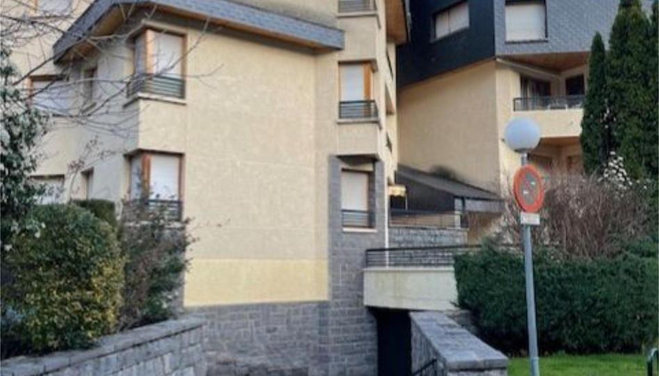 Garatge en venda a Avenida del Manzano, 8, Biescas, Huesca - imatge 1 Foto 1 de Garatge en venda a Avenida del Manzano, 8, Biescas, Huesca