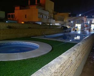 Swimming pool of Flat to rent in Vélez-Málaga  with Air Conditioner, Terrace and Storage room