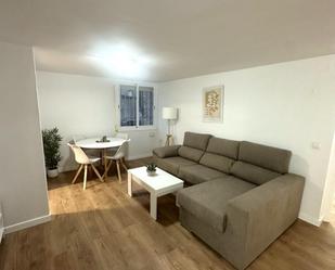 Living room of Flat to rent in  Córdoba Capital  with Air Conditioner, Parquet flooring and Furnished