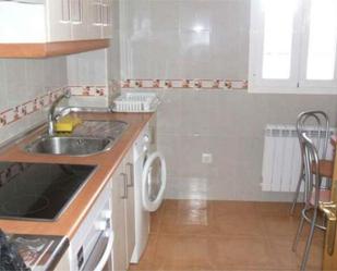 Kitchen of Flat to rent in Ajalvir