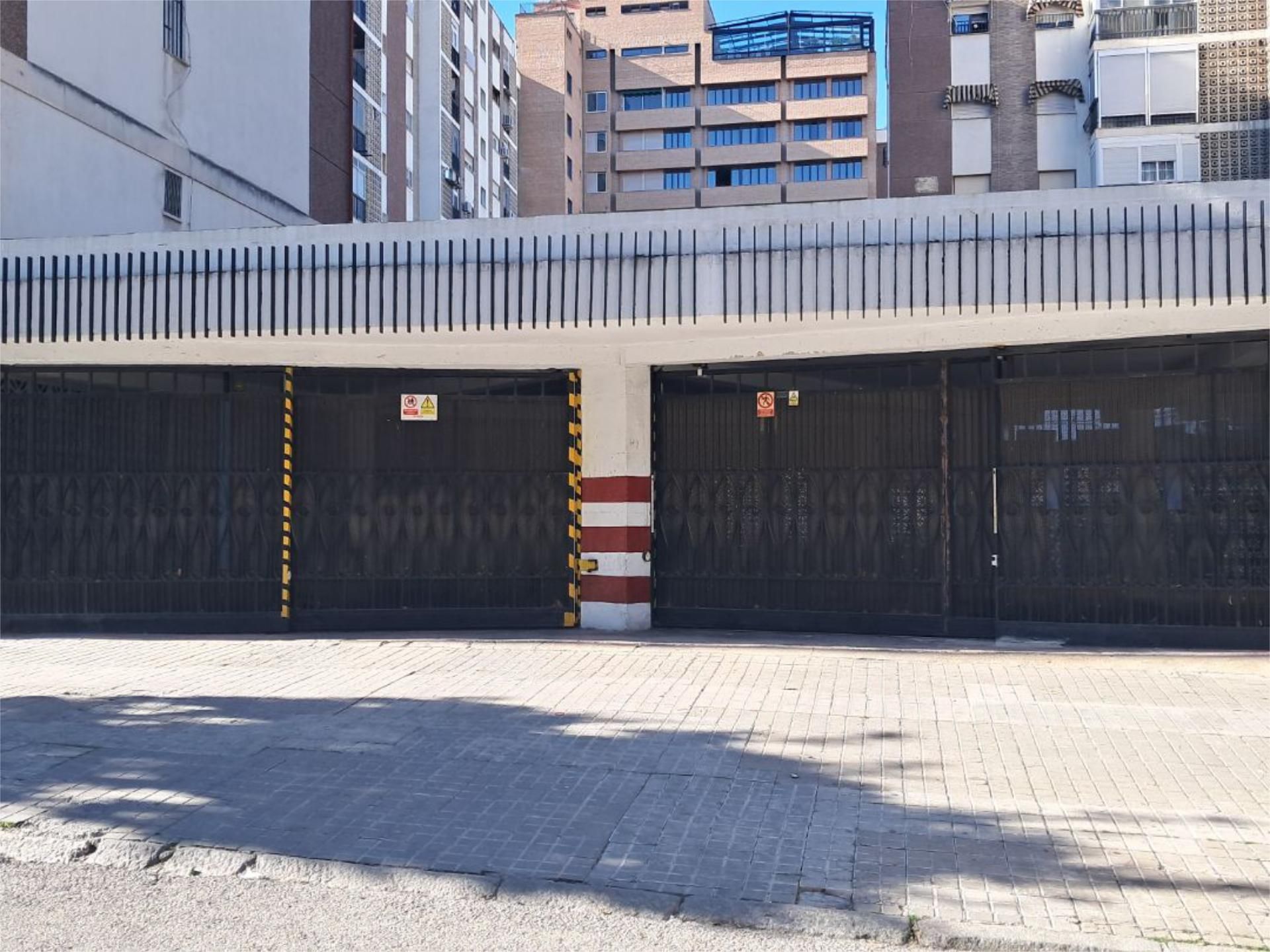 Aparcament de Garatge en venda en  Jaén Capital