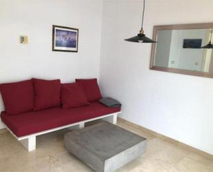 Living room of Flat to rent in Estepona  with Terrace, Storage room and Furnished