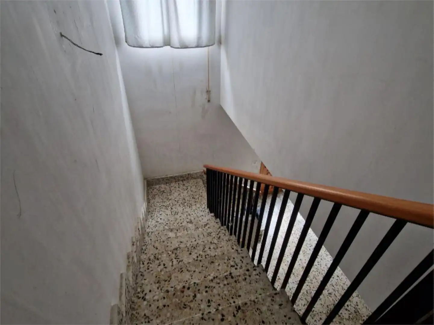 Casa adosada en venta en Calle Ramón y Cajal, 10, Luna Casa adosada en venta en Luna con Trastero, Amueblado y Balcón