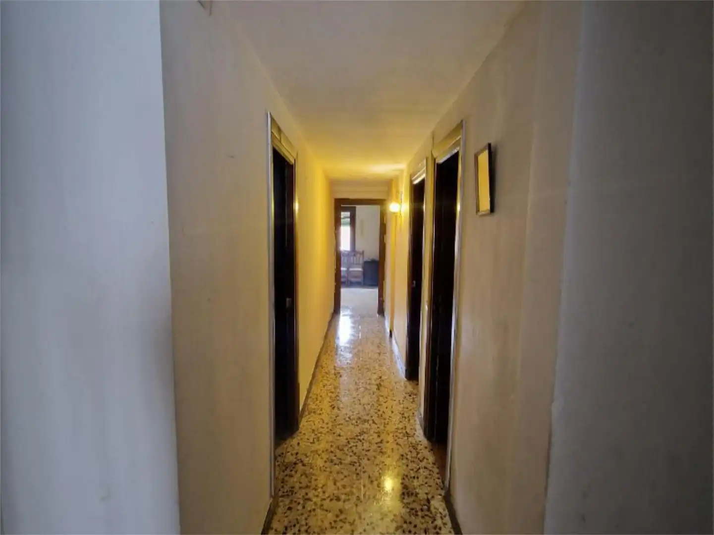 Casa adosada en venta en Calle Ramón y Cajal, 10, Luna Casa adosada en venta en Luna con Trastero, Amueblado y Balcón