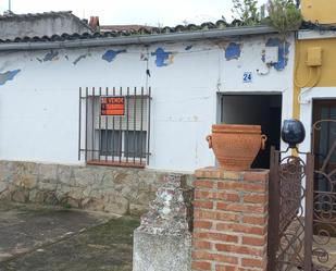 Vista exterior de Casa adosada en venda en Talavera de la Reina