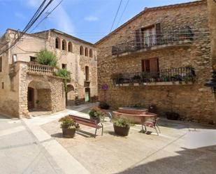 Casa adosada de lloguer a Carrer de Garriguella, 21, Peralada