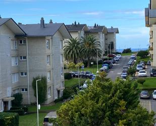 Vista exterior de Pis en venda en Sopelana amb Terrassa i Piscina