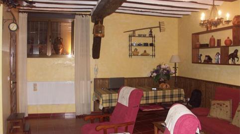 Foto 3 de Casa adosada en venda a Plaza el Rollo, 13, Busto de Bureba, Burgos