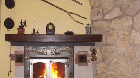 Foto 4 de Casa adosada en venda a Plaza el Rollo, 13, Busto de Bureba, Burgos