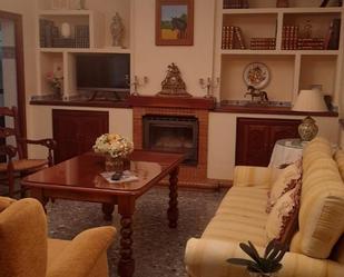 Living room of Flat to rent in Gerena  with Air Conditioner, Heating and Parquet flooring