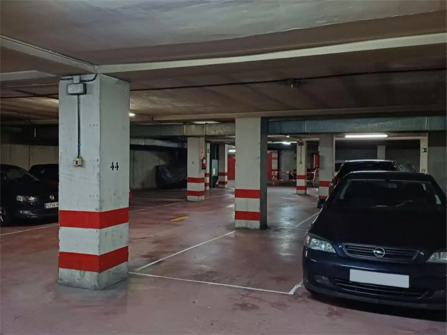 Garage zum Verkauf in Calle José Cueto, 22, Centro Parkplatz von Garage zum Verkauf in Avilés