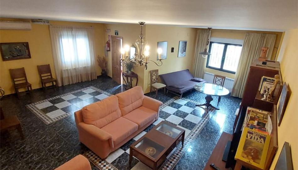 Foto 1 de Casa o xalet en venda a Calle Espronceda, 143, Zarza de Granadilla, Cáceres