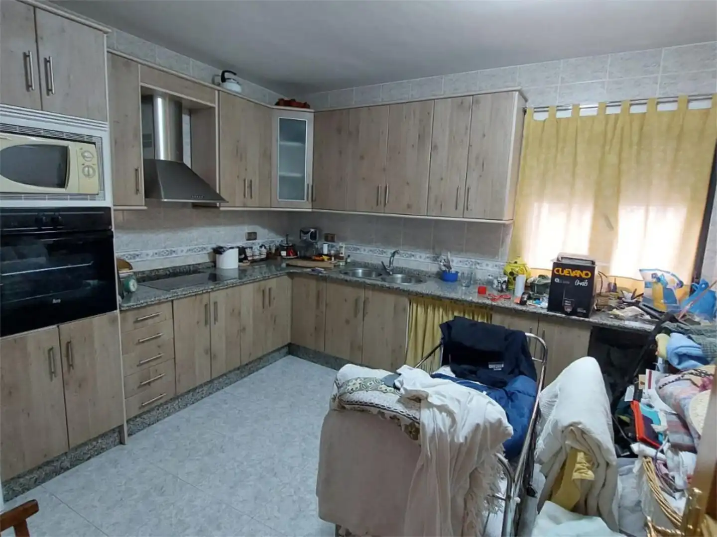 Kitchen of Houses for sale in Zarza de Granadilla  with Air Conditioner, Terrace and Swimming Pool