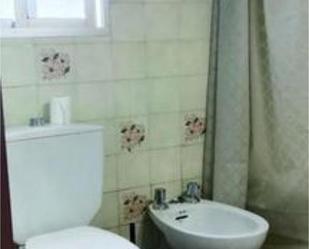 Bathroom of House or chalet for sale in Santa Cristina de Valmadrigal  with Private garden and Furnished