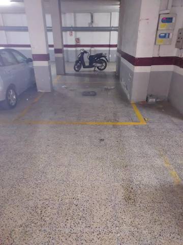 Garaje en Venta en Carrer de la Indústria, 23 en Vinyets - Molí Vell