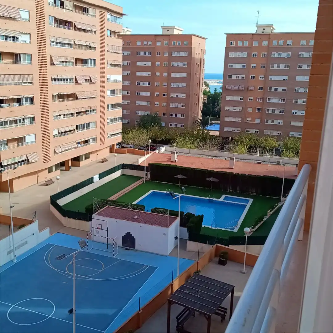 Pis de lloguer a Avinguda d'Elx, 109, Palmeral Piscina de Pis de lloguer en Alicante / Alacant amb Jardí privat, Terrassa i Traster