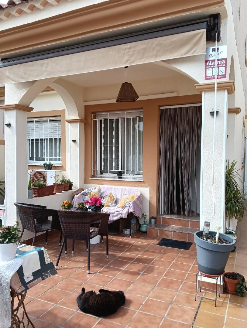 Terrassa de Planta baixa en venda en Los Alcázares amb Aire condicionat, Calefacció i Jardí privat