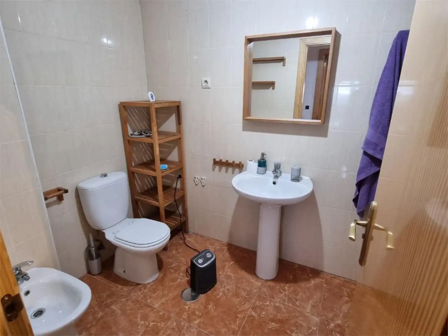 Einfamilien-Reihenhaus zum Verkauf in Calle Bailén, 31, Casas de Juan Núñez Badezimmer von Einfamilien-Reihenhaus zum Verkauf in Casas de Juan Núñez mit Heizung, Abstellraum und Möbliert