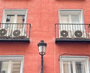 Vista exterior de Estudi per a compartir en  Madrid Capital amb Aire condicionat, Calefacció i Moblat