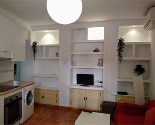 Living room of Flat for sale in  Madrid Capital  with Air Conditioner and Furnished