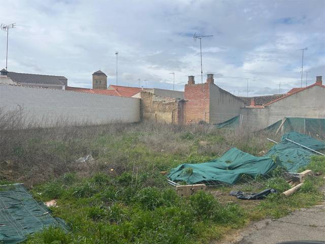 Terreno urbanizable en Venta en Calle Traviesa, 6 en Castroverde de Campos