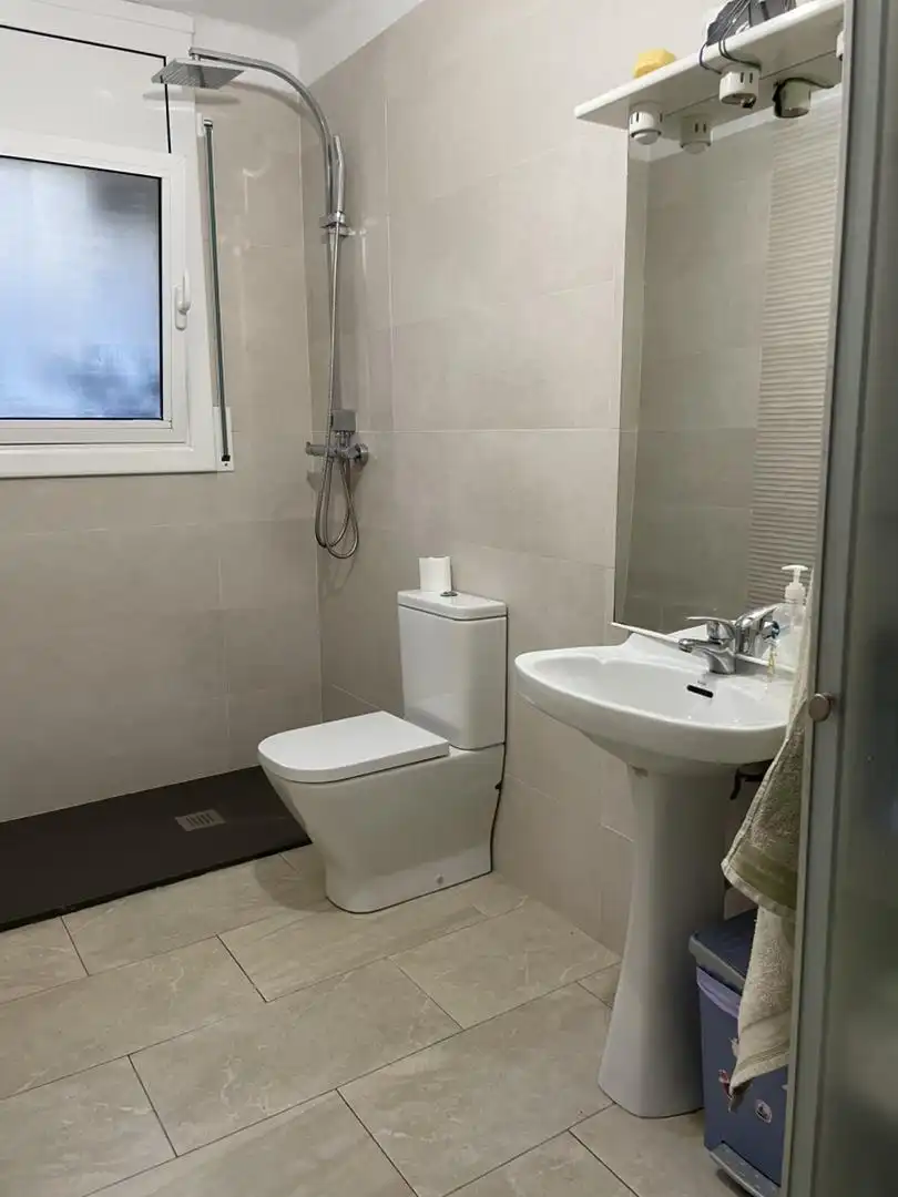 Piso en venta en Avinguda del Maresme, 459, Havana Baño de Piso en venta en Mataró con Terraza y Balcón