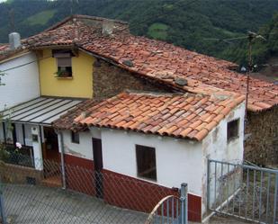 Vista exterior de Urbanitzable en venda en Aller