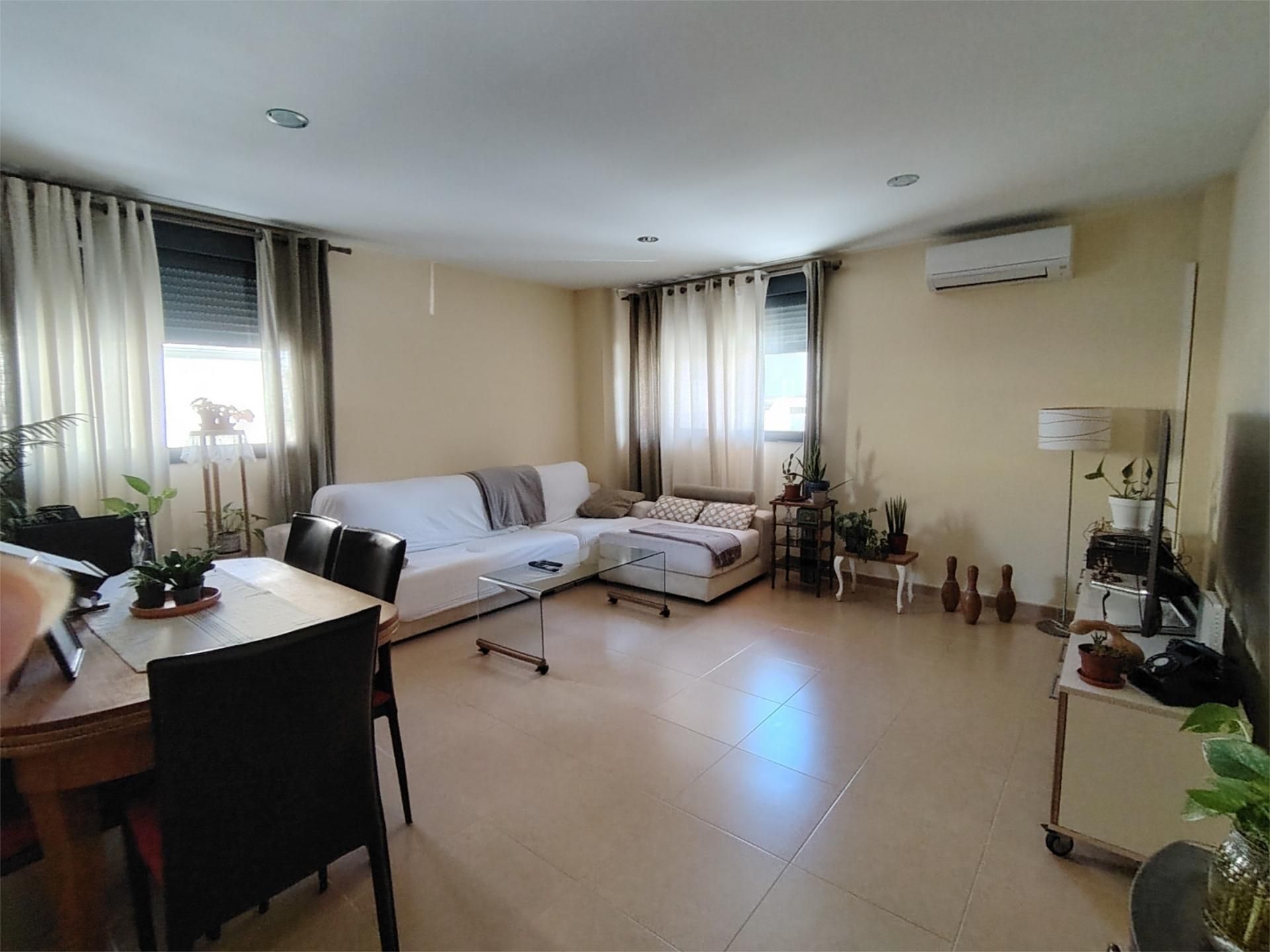 Living room of Planta baja for sale in Moncofa  with Air Conditioner, Heating and Storage room