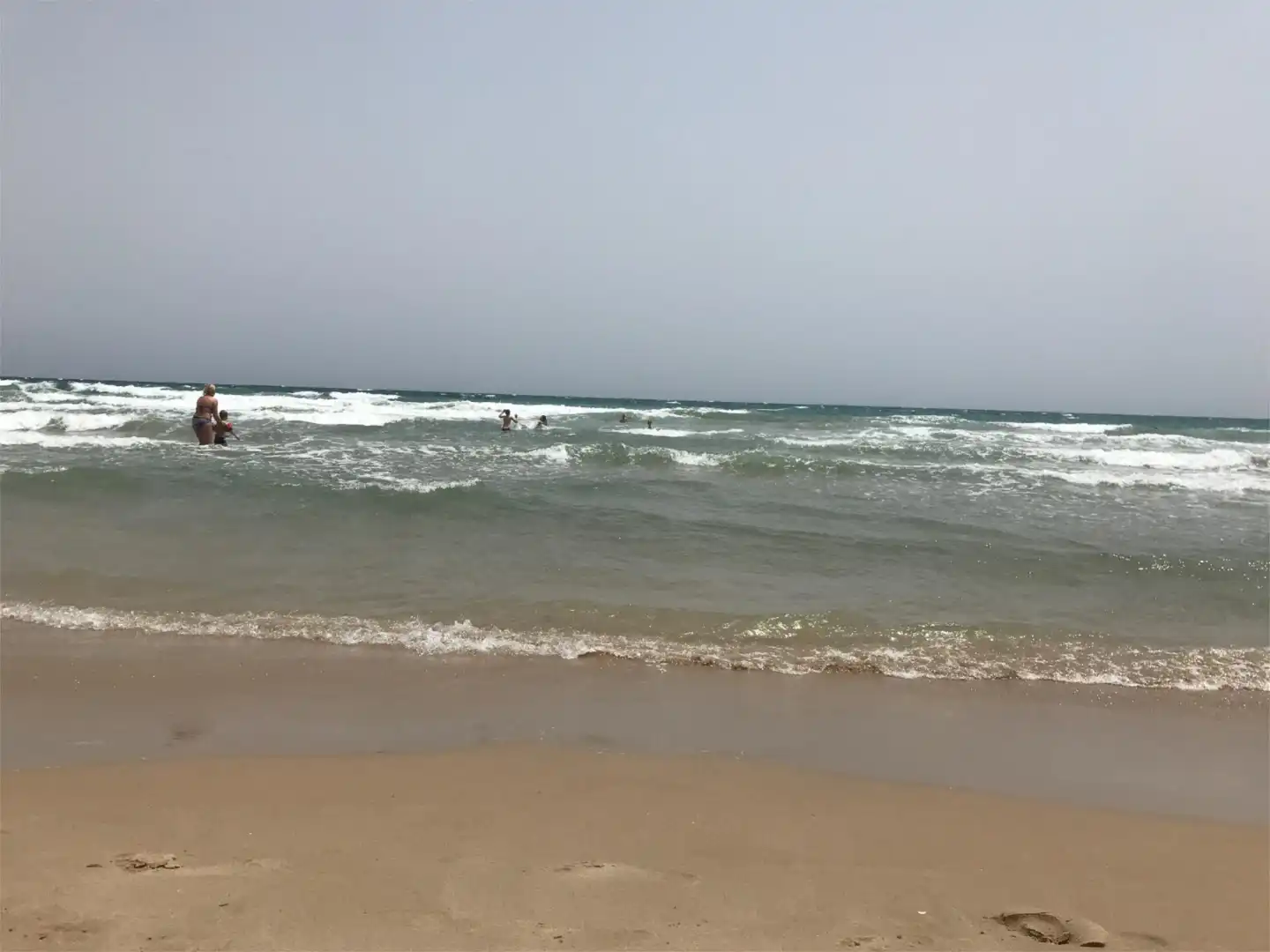 Ático en venta en Carrer de Juan de la Cierva, 30, Playa Muchavista Vista exterior de Ático en venta en El Campello con Aire acondicionado, Terraza y Piscina