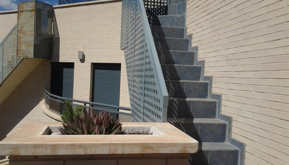 Ático en venta en Carrer de Juan de la Cierva, 30, Playa Muchavista, Alicante - imagen 1 Foto 1 de Ático en venta en Carrer de Juan de la Cierva, 30, Playa Muchavista, Alicante