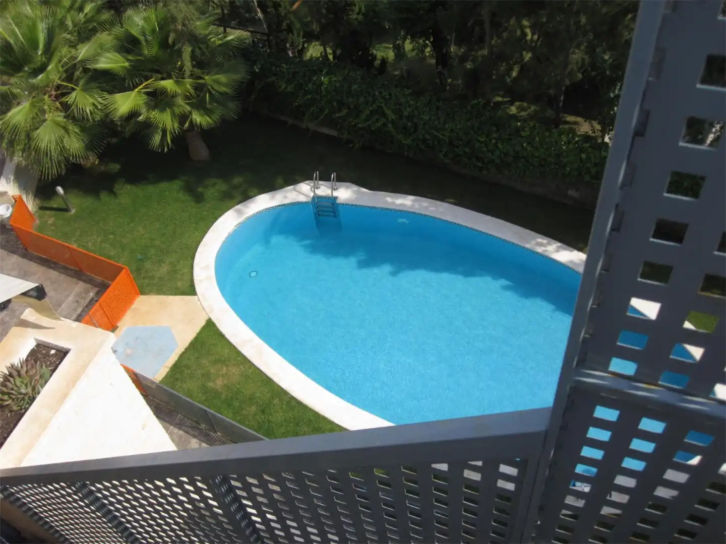 Ático en venta en Carrer de Juan de la Cierva, 30, Playa Muchavista Piscina de Ático en venta en El Campello con Aire acondicionado, Terraza y Piscina