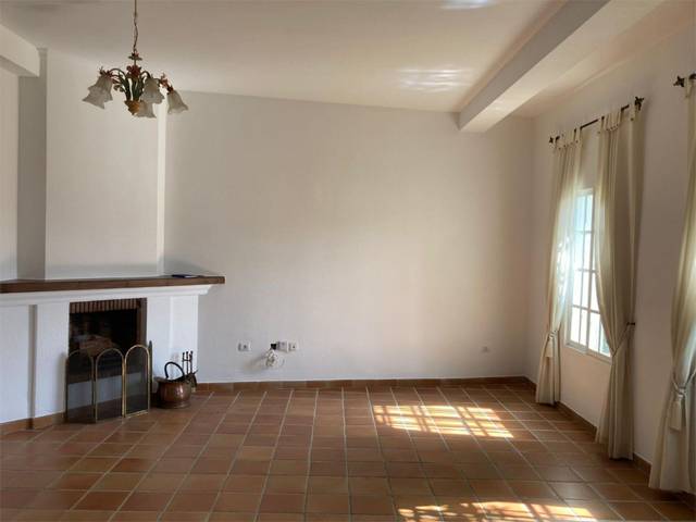 Casa adosada en Alquiler en A-7176, 21 en Istán