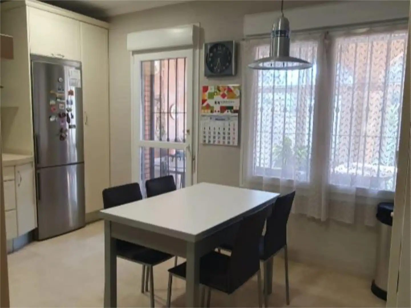 Casa o xalet de lloguer a Calle la Vieira, 98, La Barrosa Menjador de Casa o xalet de lloguer en Chiclana de la Frontera