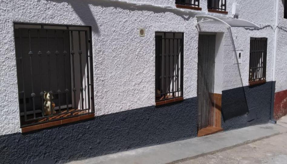 Casa adosada en venda a Calle L, 12, Santiago-Pontones, Jaén - imatge 1 Foto 1 de Casa adosada en venda a Calle L, 12, Santiago-Pontones, Jaén