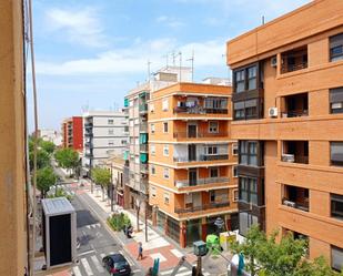 Exterior view of Flat for sale in Xirivella  with Air Conditioner, Parquet flooring and Furnished