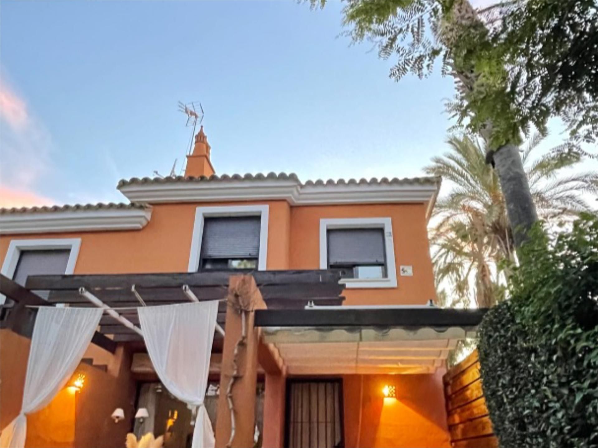 Casa adosada de lloguer a Paseo Barranco del Moro, Islantilla Golf
