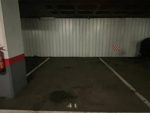 Garaje en Alquiler en Paseo de la Florida, 16 en Casa de Campo