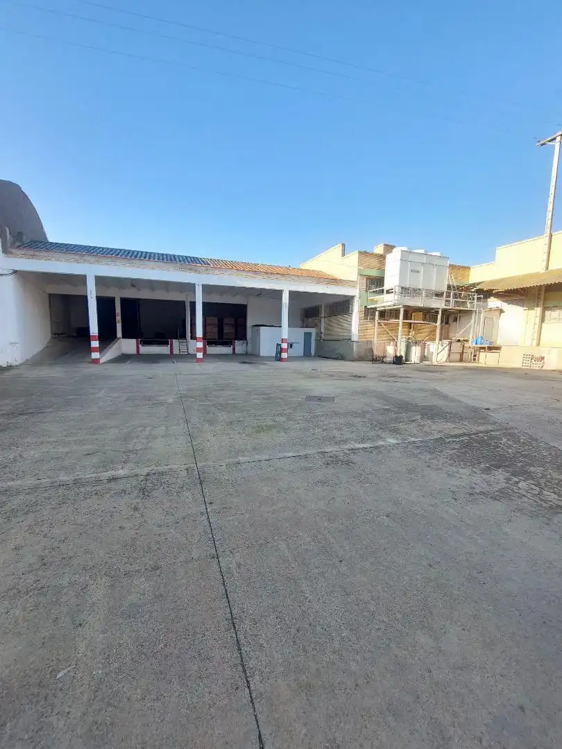 Nave industrial en venta en Avenida de La Rioja, 75, Aldeanueva de Ebro Parking de Nave industrial en venta en Aldeanueva de Ebro