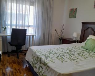 Bedroom of Apartment to share in Alcobendas  with Parquet flooring, Terrace and Furnished