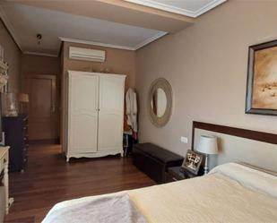 Bedroom of Flat for sale in Plasencia  with Air Conditioner, Heating and Parquet flooring