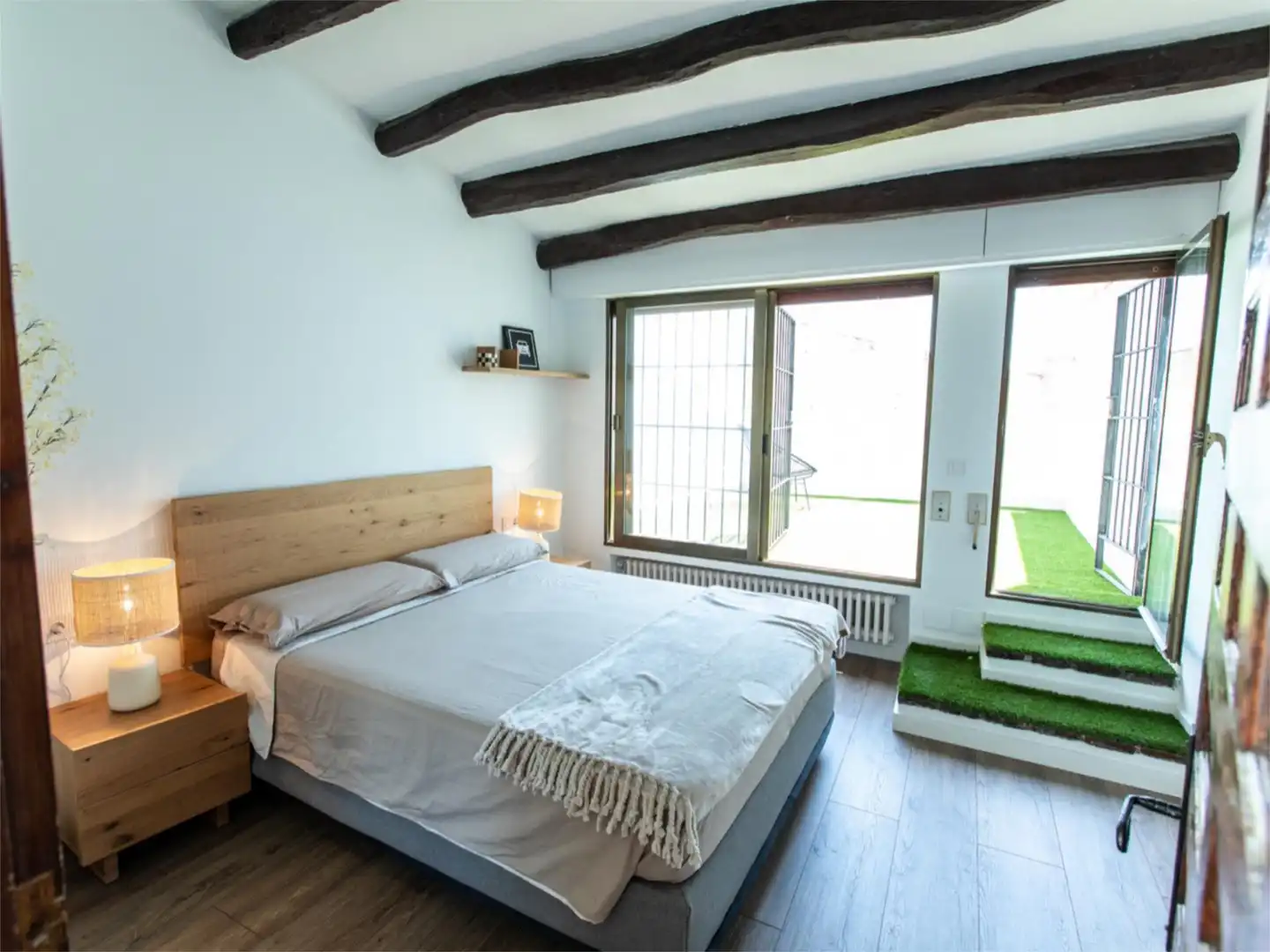 Schlafzimmer von Country house zum Verkauf in Sant Andreu de Llavaneres mit Heizung, Parkett und Terrasse