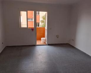 Bedroom of Flat for sale in Algeciras  with Storage room, Furnished and Balcony